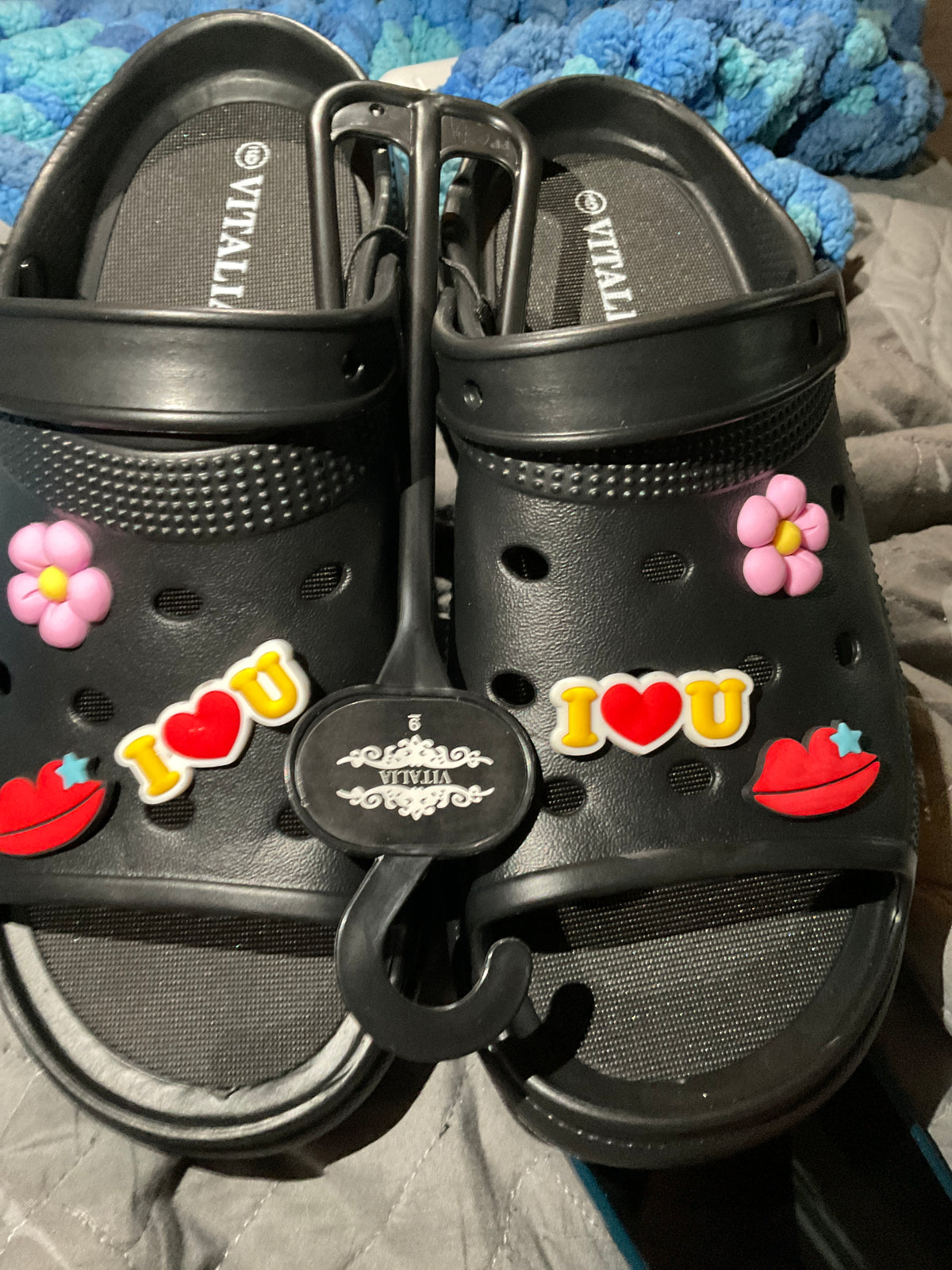Croc slides